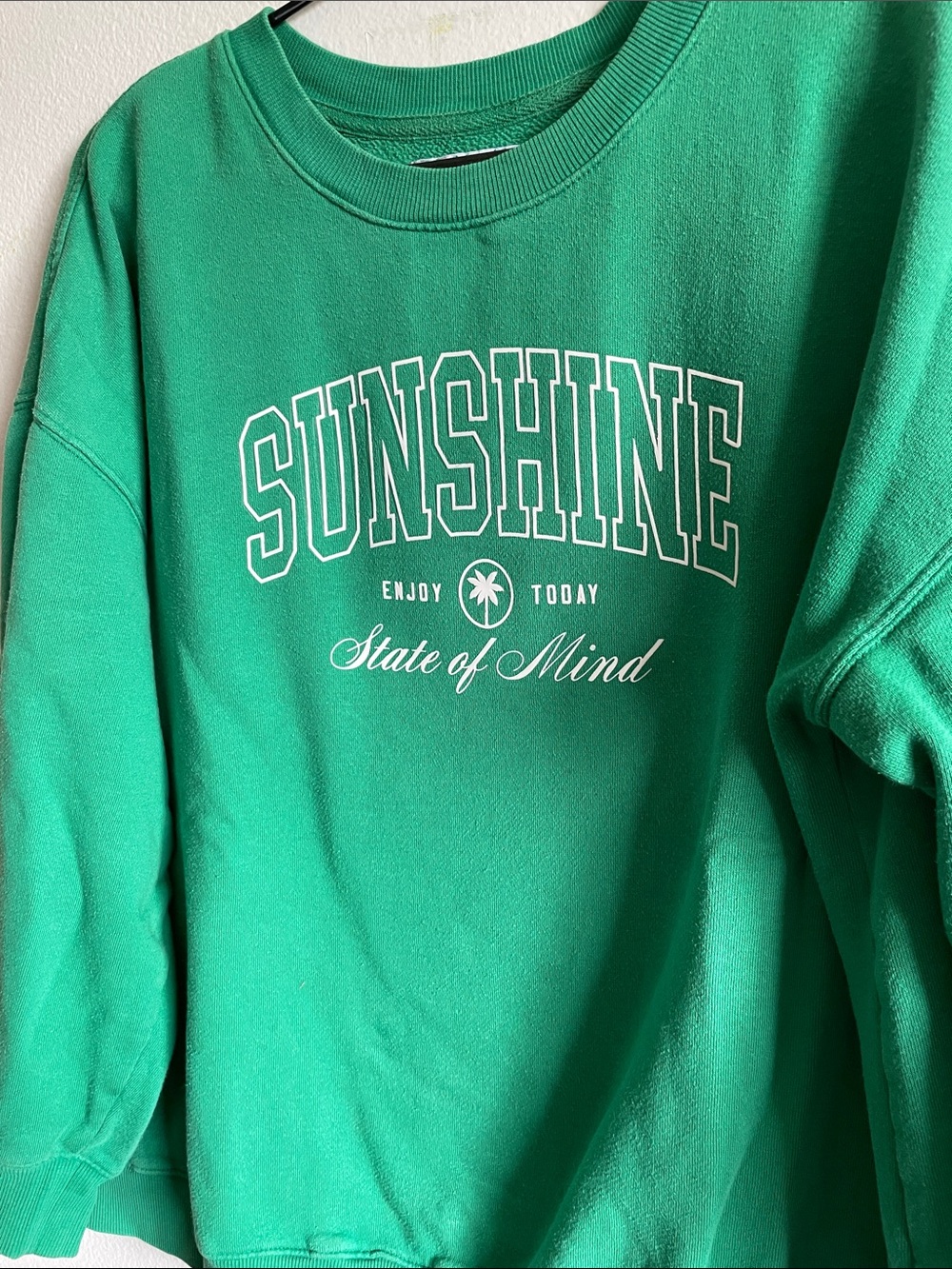 Old Navy Green 'Sunshine State of Mind' Sweatshirt & Shorts